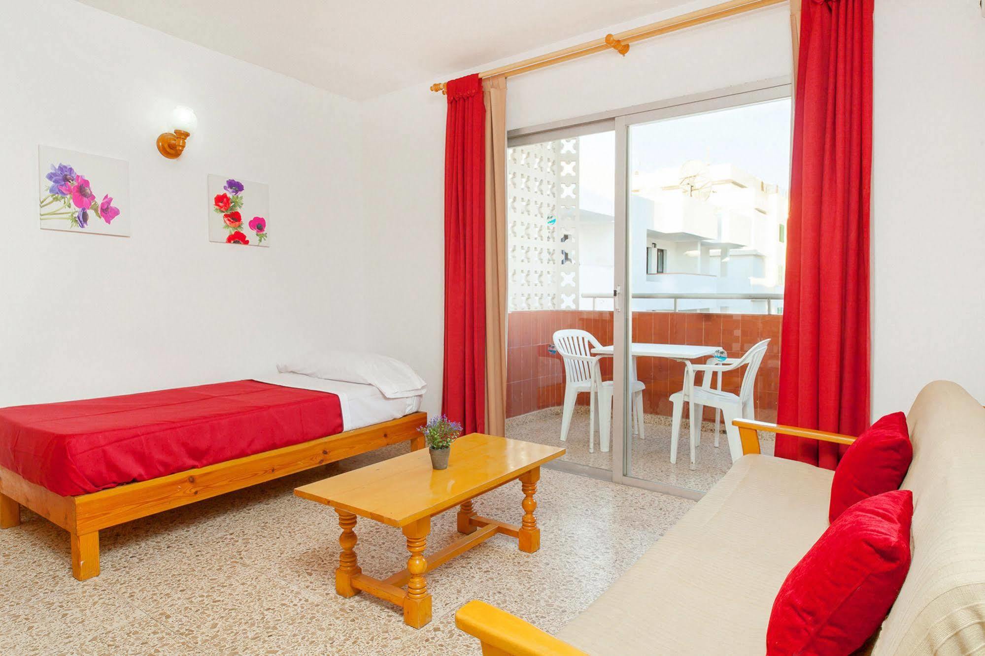 Apartamentos Puet Sant Antoni de Portmany Exterior foto