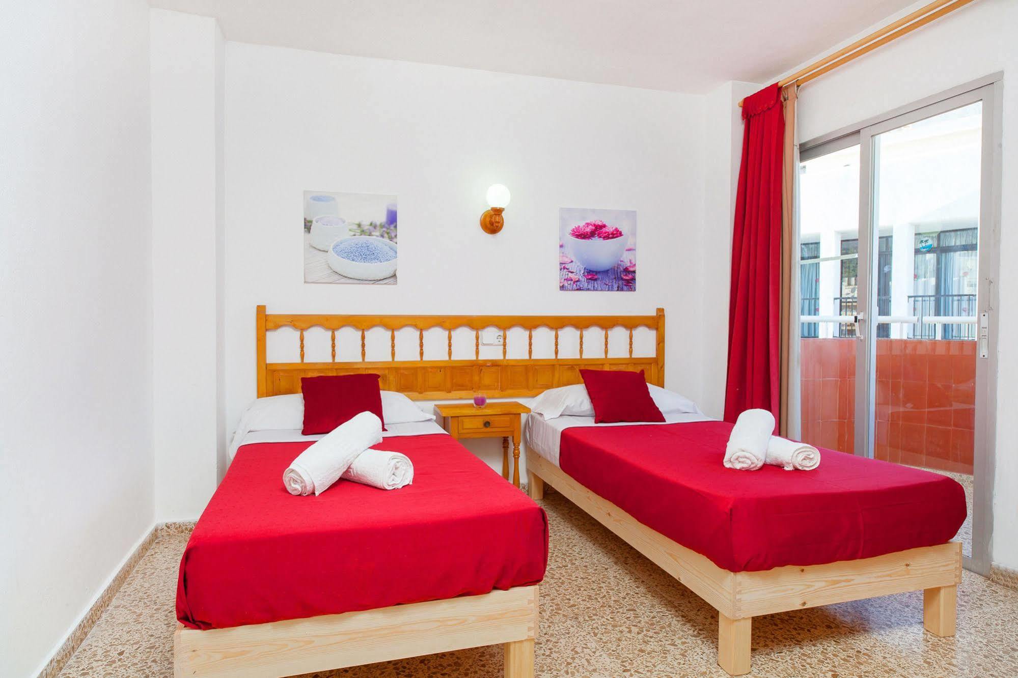 Apartamentos Puet Sant Antoni de Portmany Exterior foto